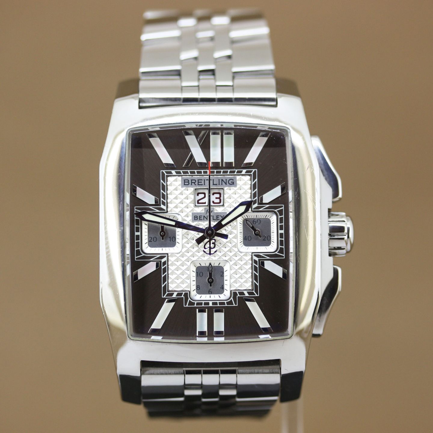 Unknown Unknown A4436512 - (1/8)