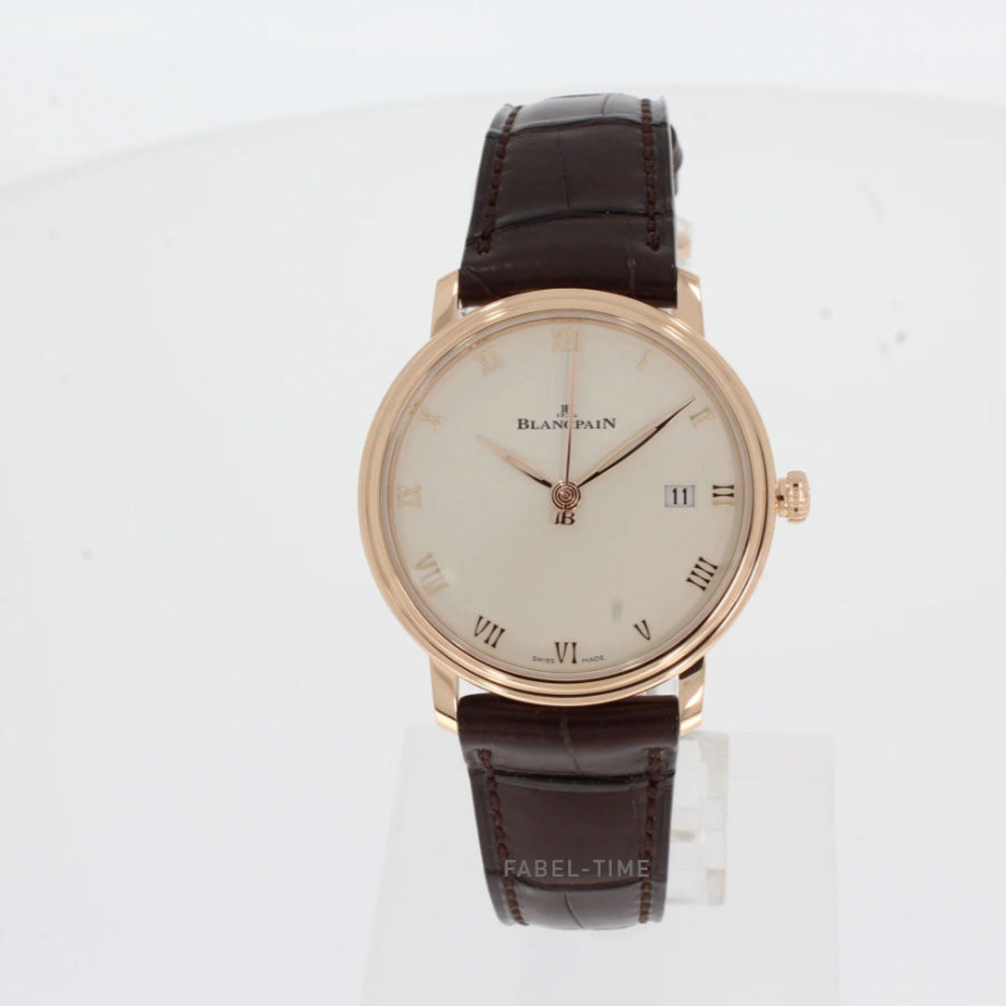 Blancpain Villeret Ultra-Slim 6224-3642-55B (2025) - White dial 39 mm Red Gold case (1/5)