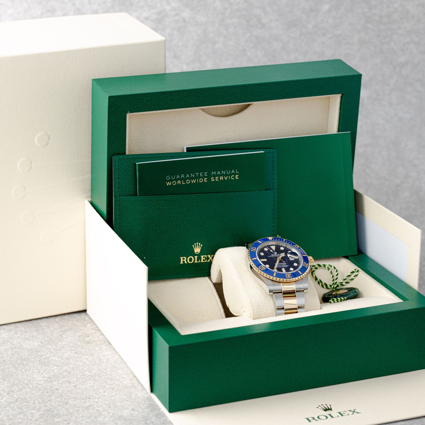 Rolex Submariner Date 126613LB (2022) - 41mm Goud/Staal (3/8)