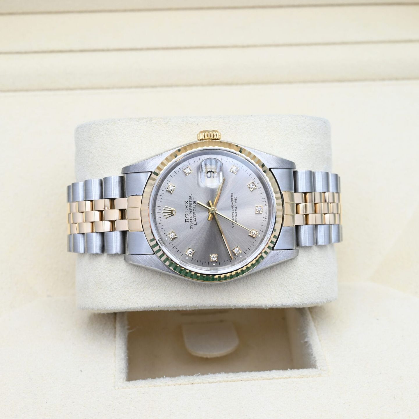 Rolex Datejust 36 16233 (2002) - Grijs wijzerplaat 36mm Goud/Staal (5/7)