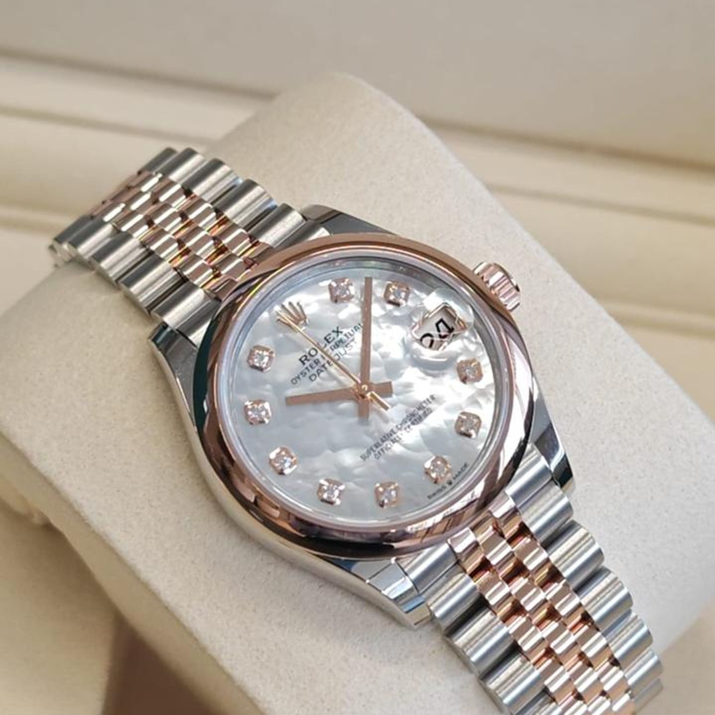 Rolex Datejust 278241 (2025) - 31mm Goud/Staal (9/10)