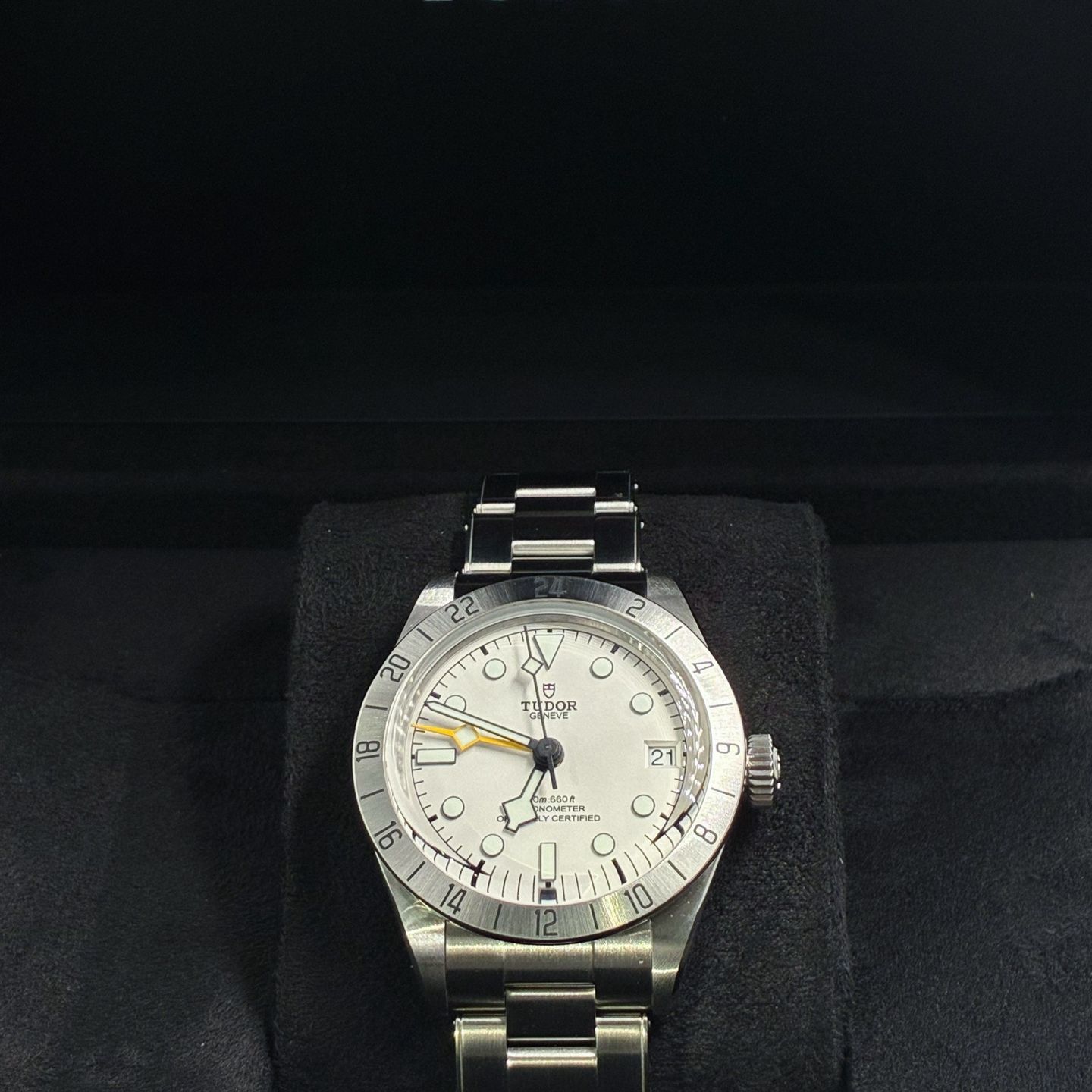 Tudor Black Bay 79470 - (2/8)