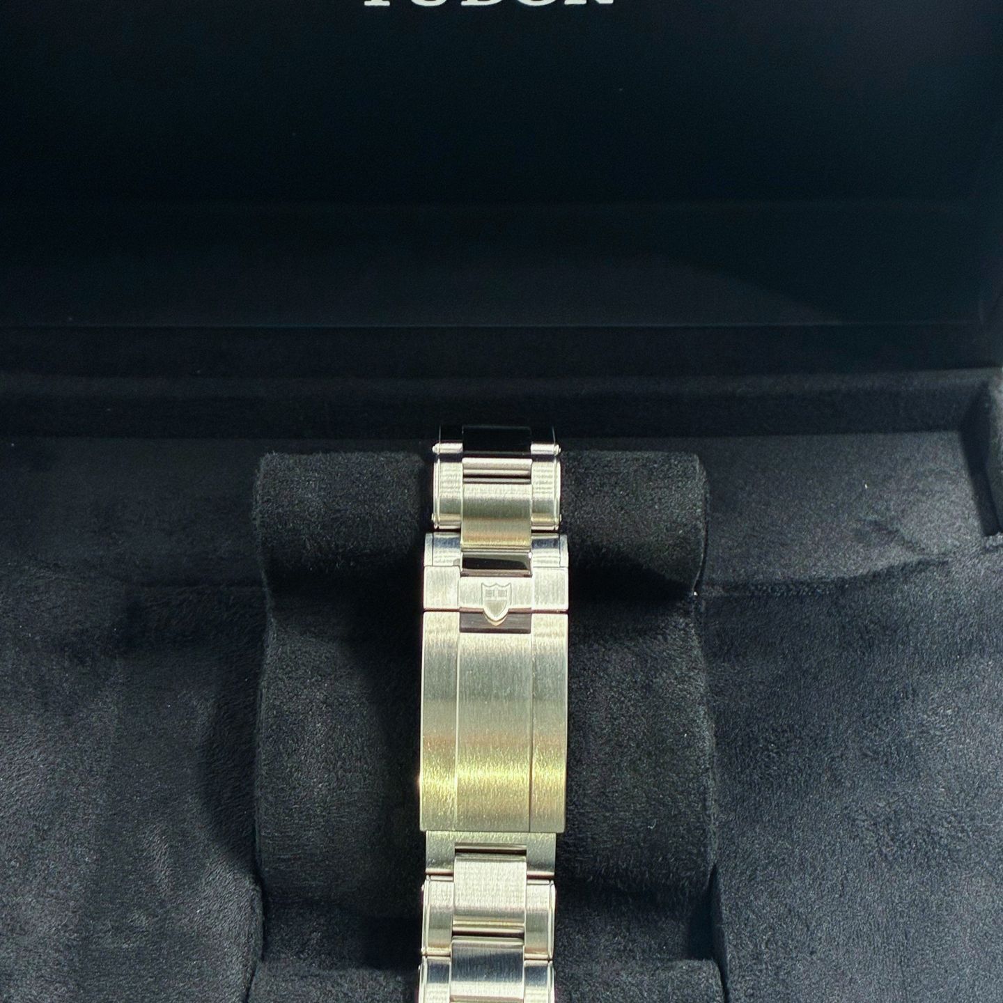 Tudor Black Bay 79470 - (6/8)