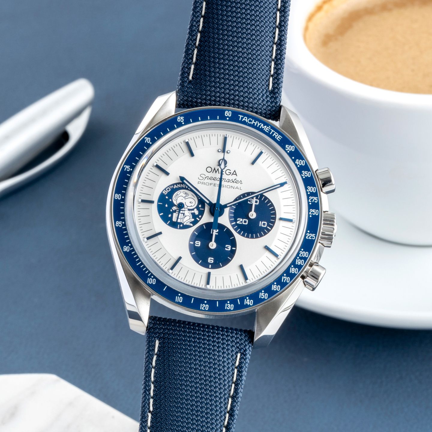 Omega Speedmaster Professional Moonwatch 310.32.42.50.02.001 (Unknown (random serial)) - Silver dial 42 mm Steel case (3/8)