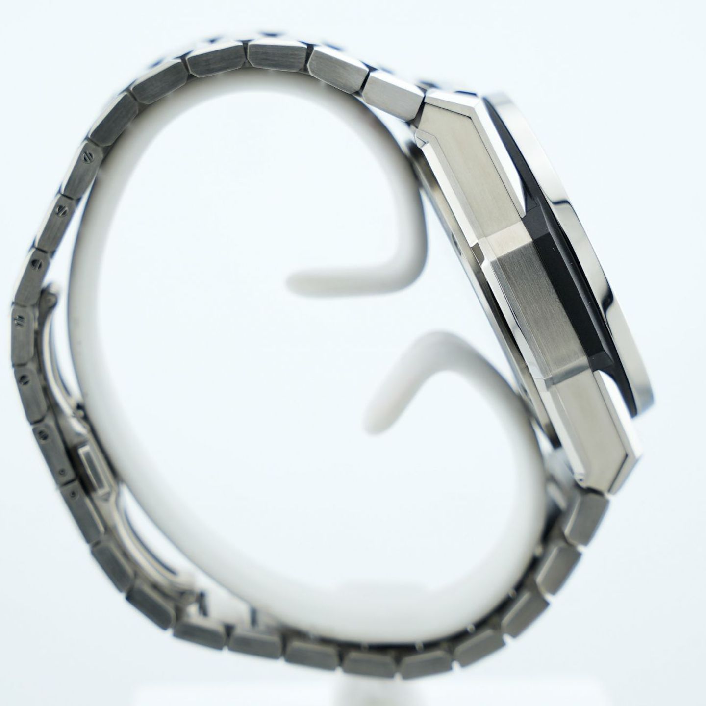 Hublot Big Bang 451.NX.1170.NX (2021) - Transparent dial 42 mm Titanium case (20/24)