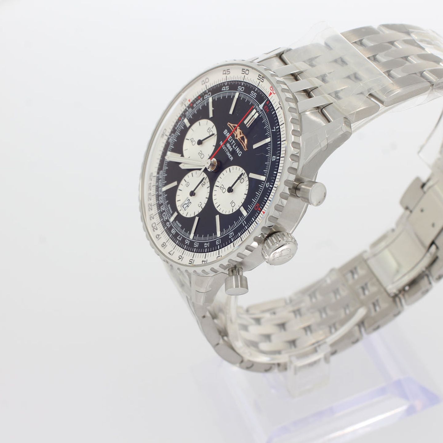 Breitling Navitimer 1 B01 Chronograph AB0138211B1A1 (2026) - Black dial 43 mm Steel case (2/4)