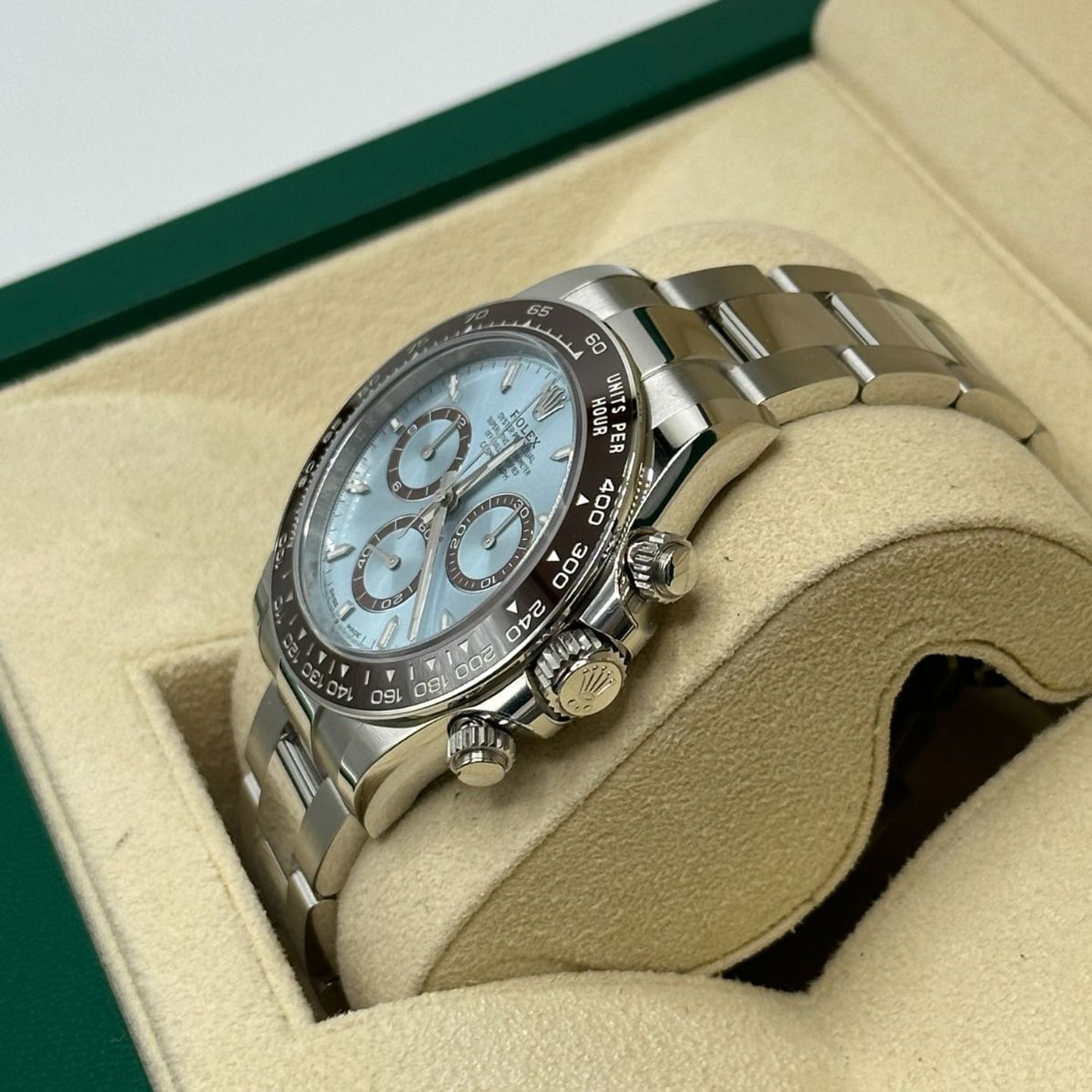 Rolex Daytona 126506 (2024) - Blauw wijzerplaat 40mm Platina (6/8)