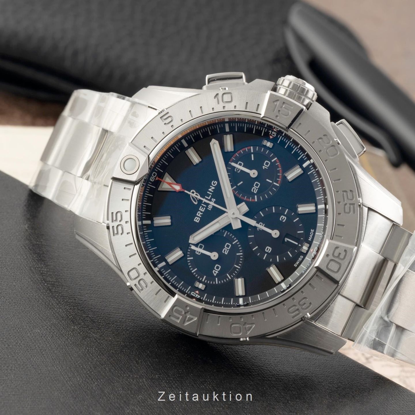 Breitling Avenger AB0147101B1A1 - (2/8)