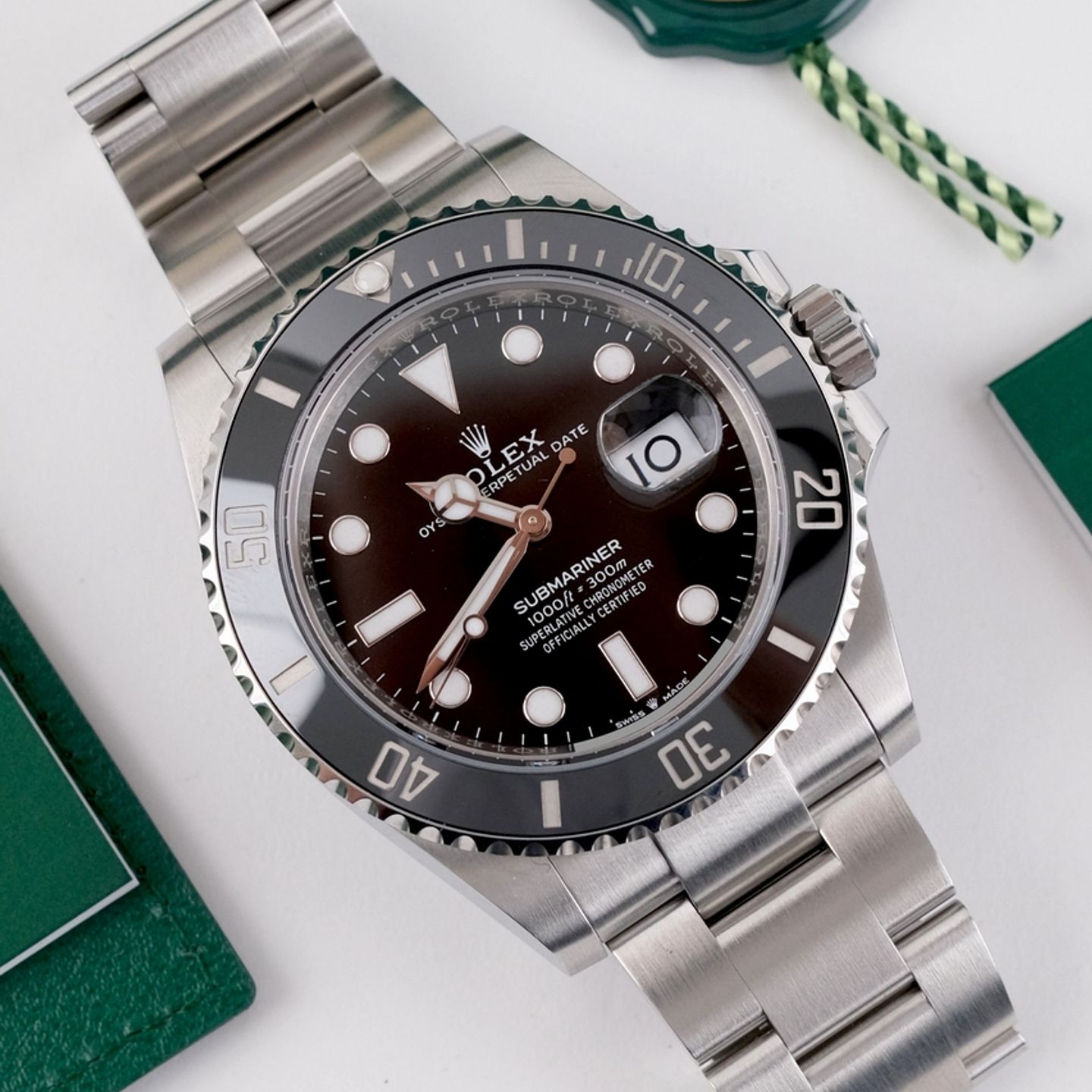 Rolex Submariner Date 126610LN (2025) - Black dial 41 mm Steel case (1/8)