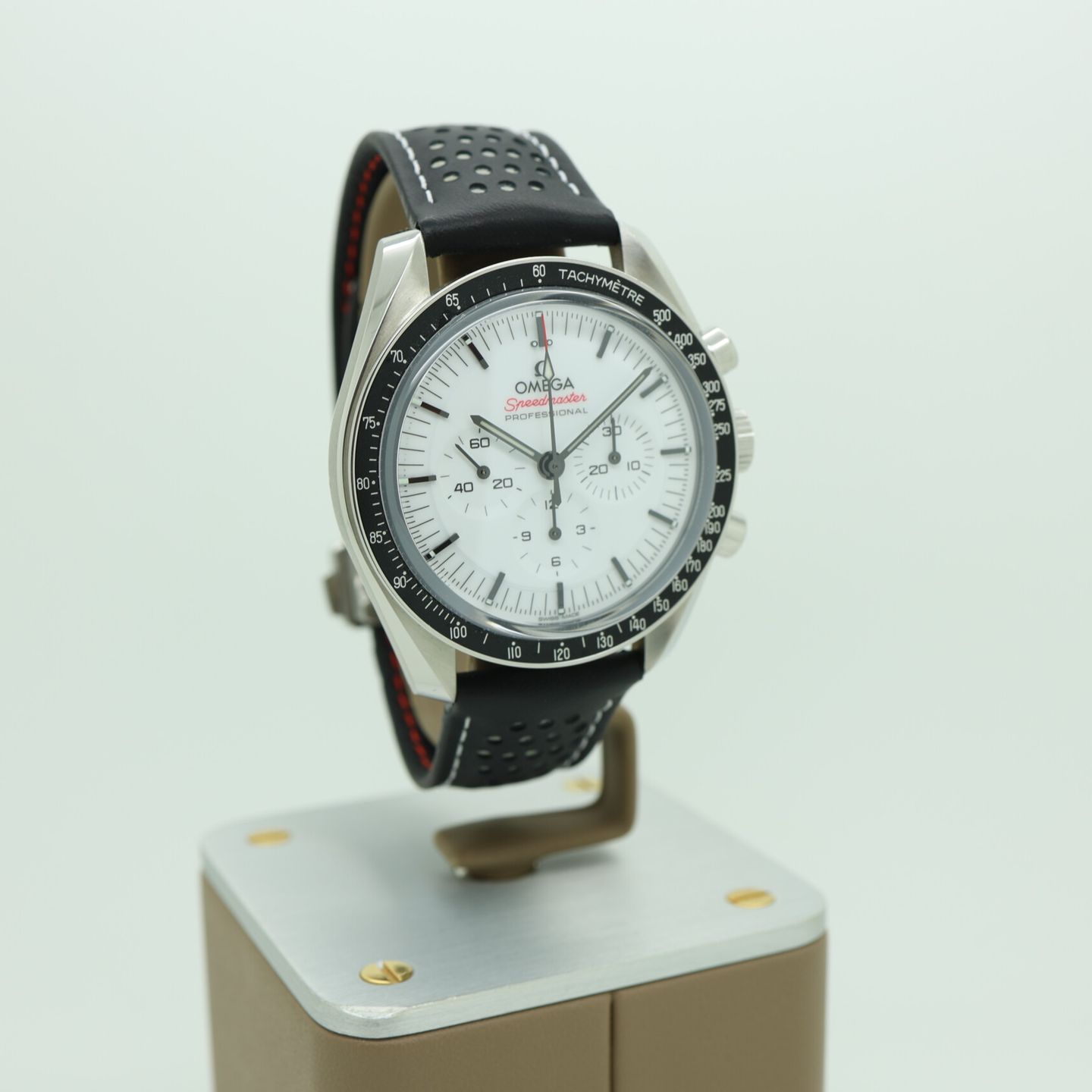 Omega Speedmaster Professional Moonwatch 310.32.42.50.04.002 (2025) - White dial 42 mm Steel case (2/8)