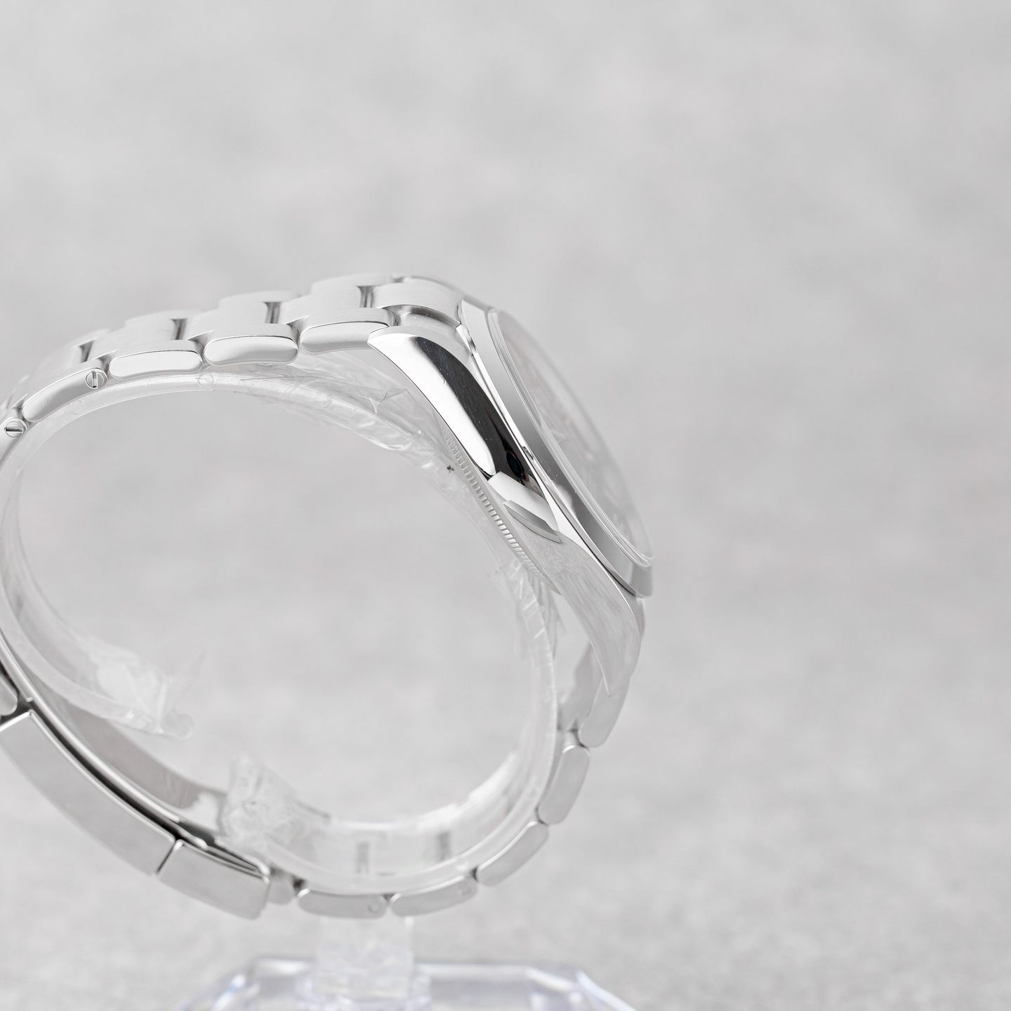 Rolex Explorer 214270 (2020) - Black dial 39 mm Steel case (3/8)