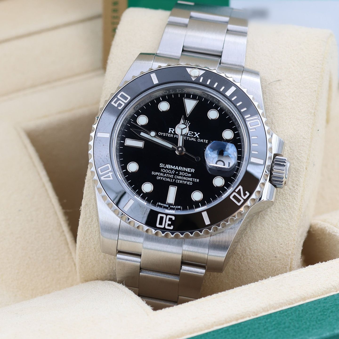 Rolex Submariner Date 116610LN (Unknown (random serial)) - Black dial 40 mm Steel case (1/8)