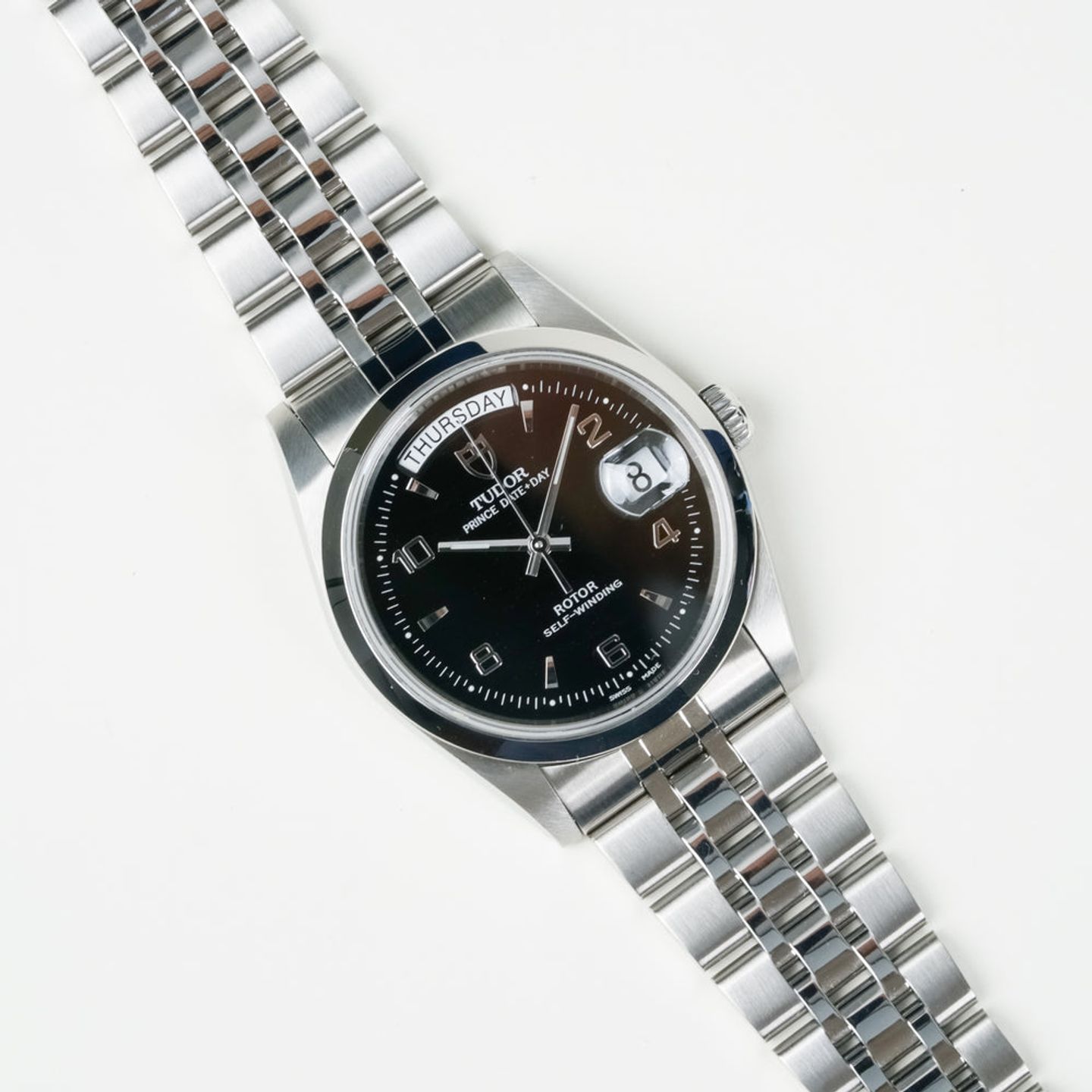 Tudor Prince Date 76200 - (3/8)