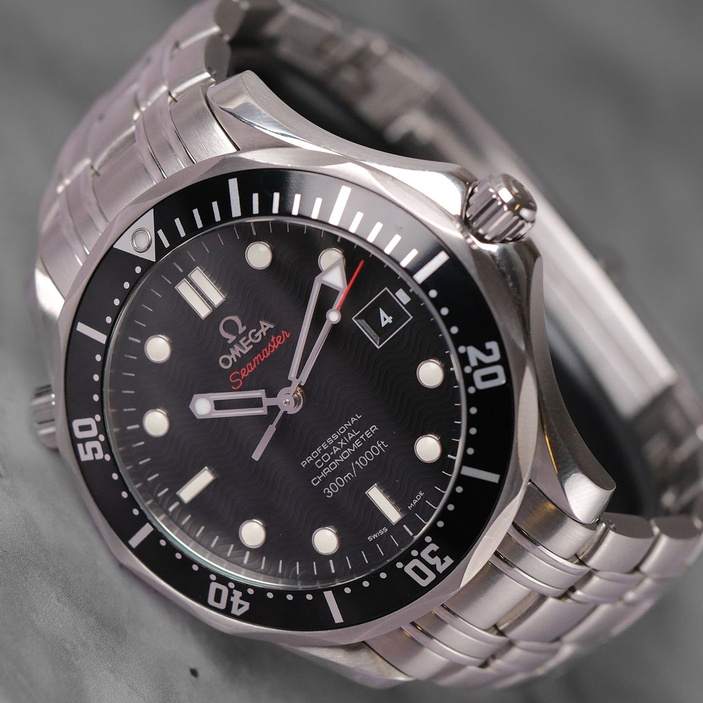 Omega Seamaster Diver 300 M 212.30.41.20.01.002 - (4/7)