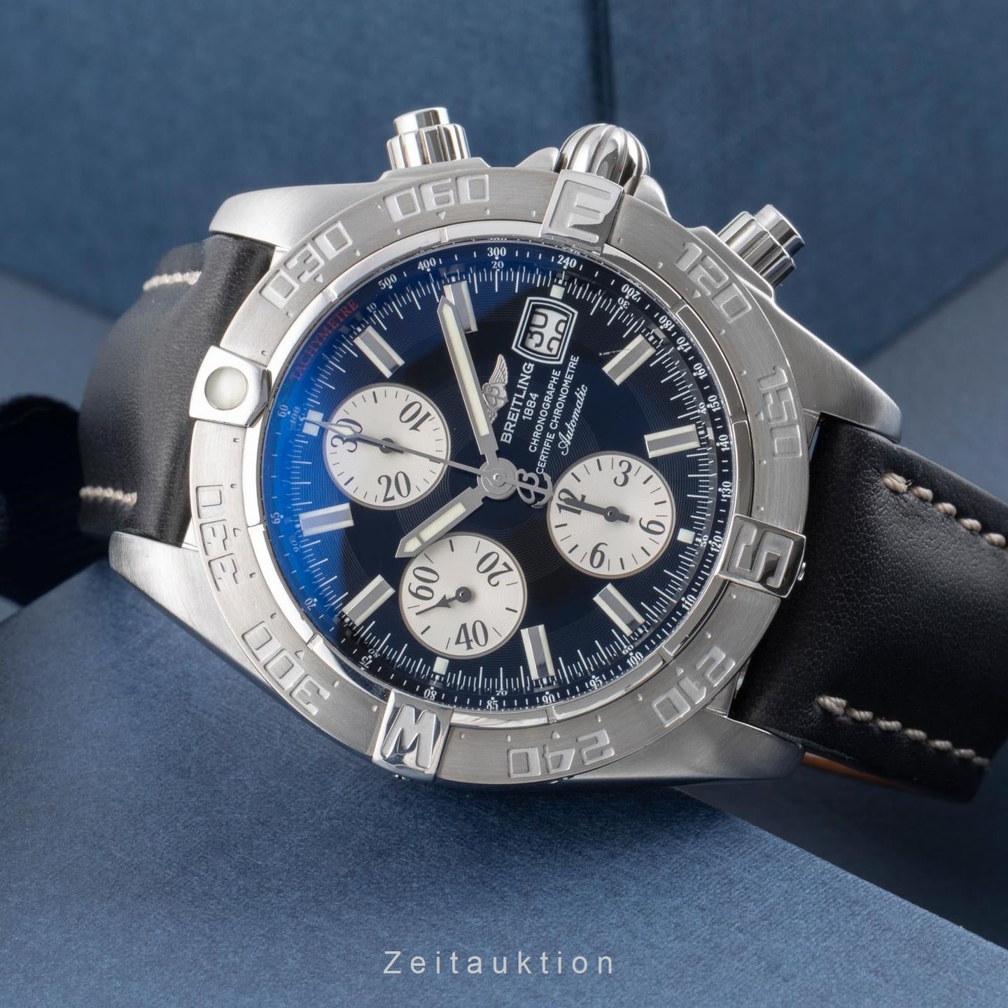 Breitling Galactic A13364 (Unknown (random serial)) - Black dial 44 mm Steel case (2/8)