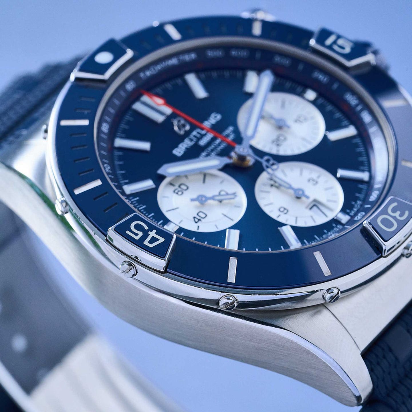 Breitling Chronomat AB0136161C1S1 - (10/16)