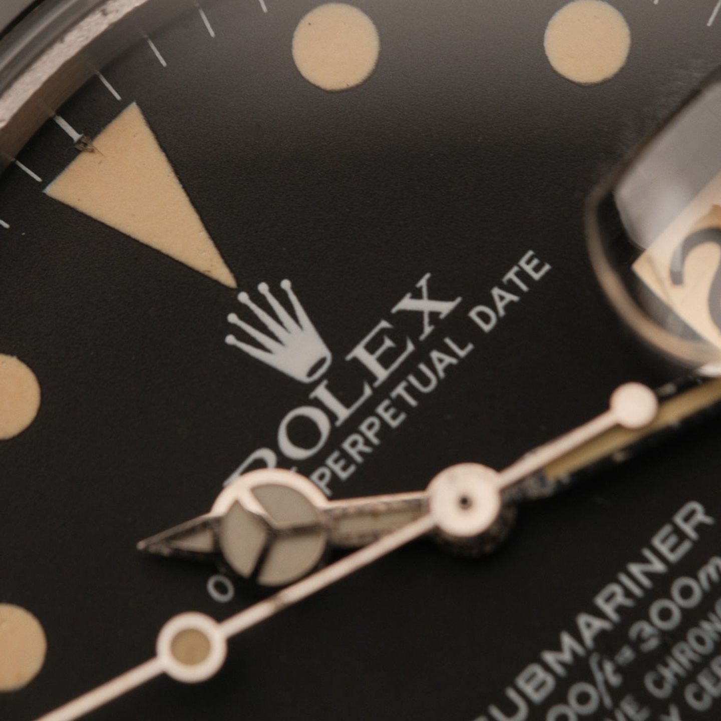 Rolex Submariner Date 16800 - (2/7)