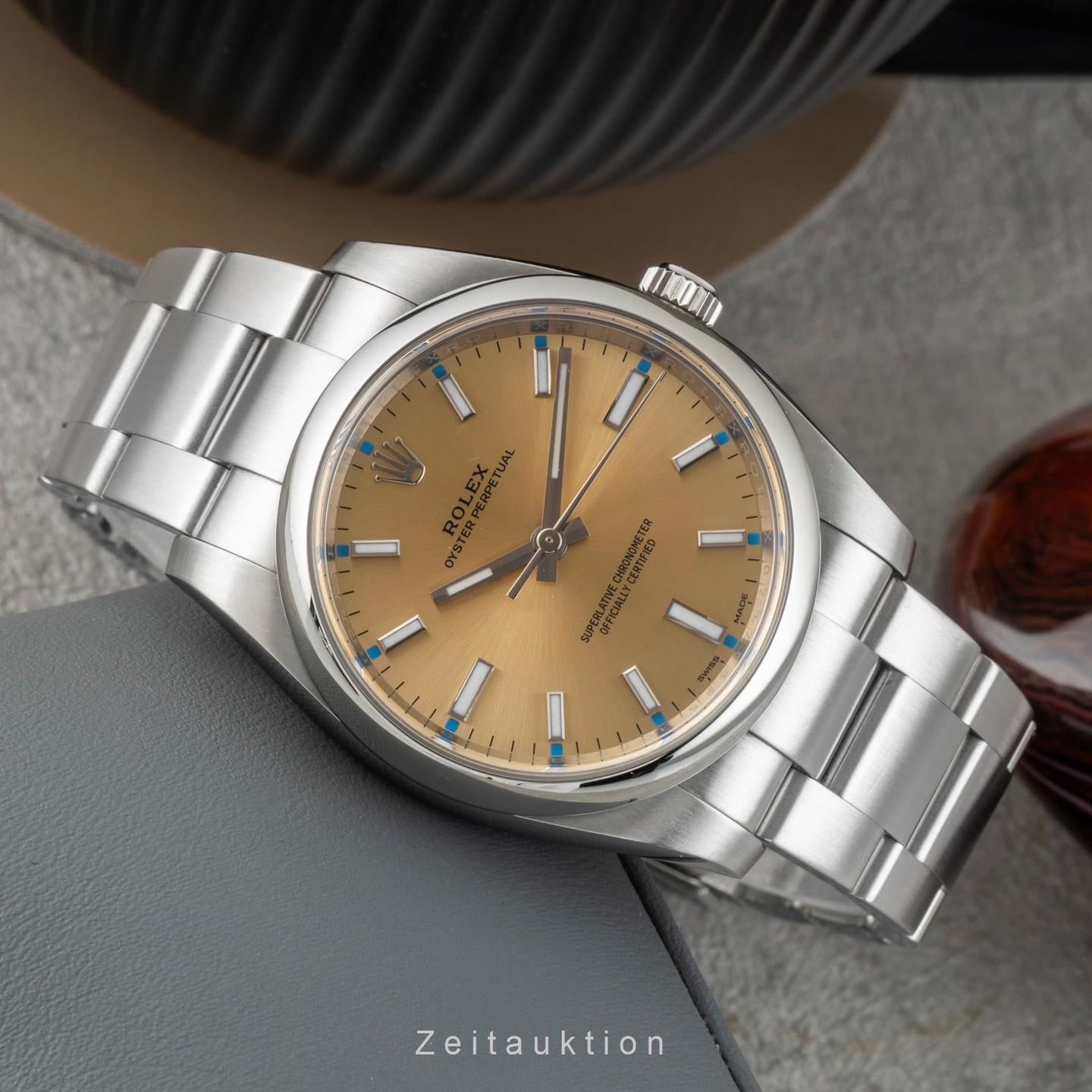 Rolex Oyster Perpetual 34 114200 - (2/8)