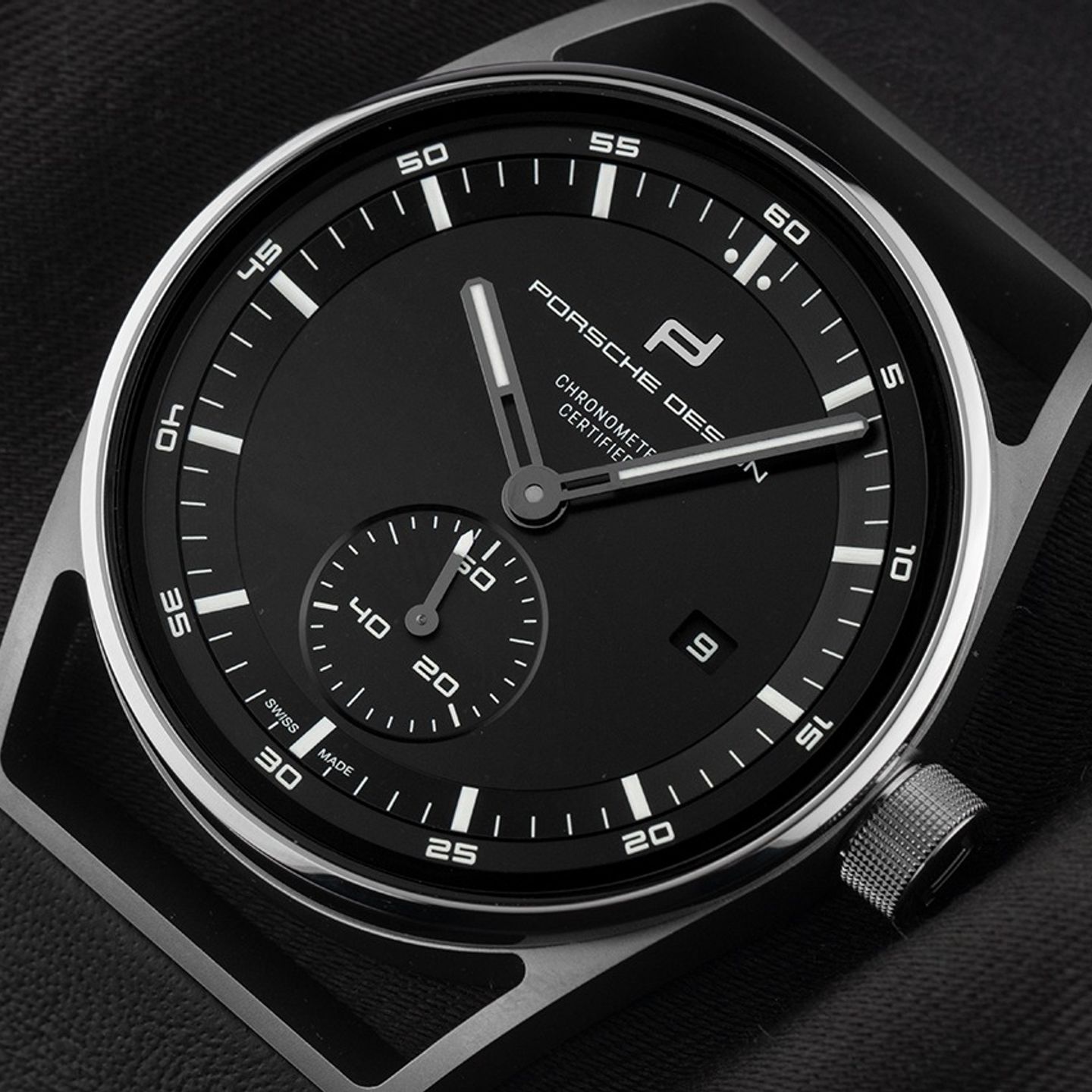 IWC Porsche Design IW3732 (2023) - Zwart wijzerplaat 36mm Titanium (3/7)