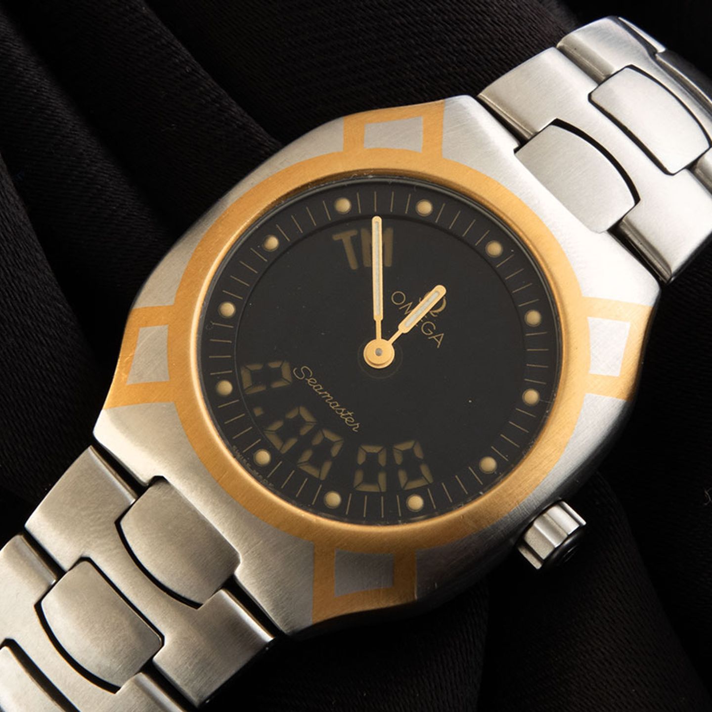 Omega Seamaster 386.0822 (1991) - 32mm Goud/Staal (3/8)
