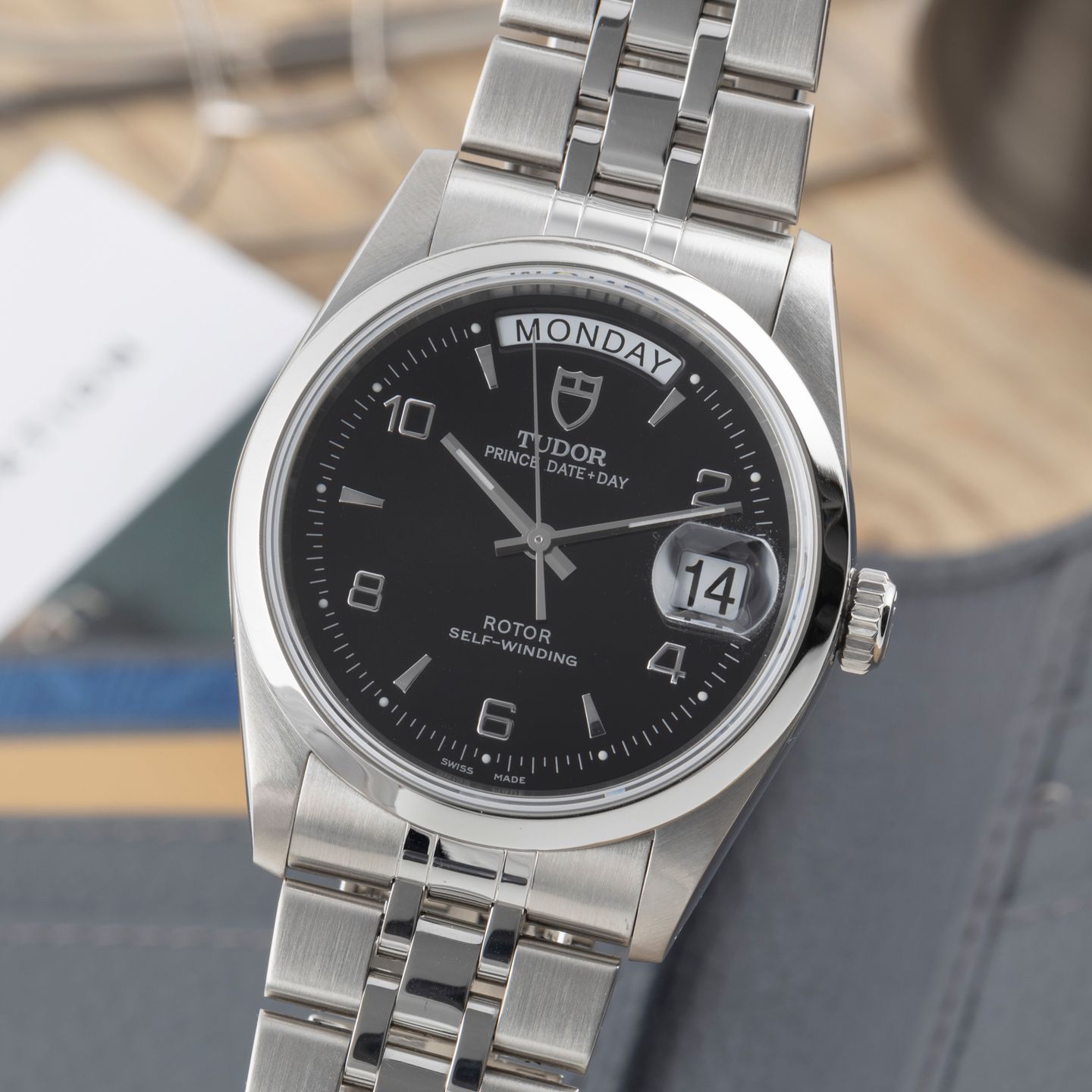 Tudor Prince Date 76200 - (3/8)