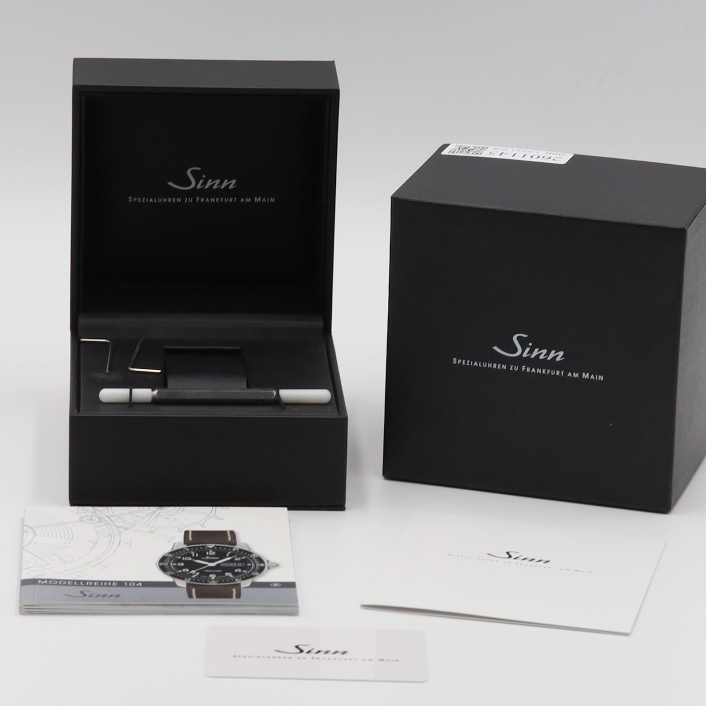 Sinn 104 104.012 - (8/8)
