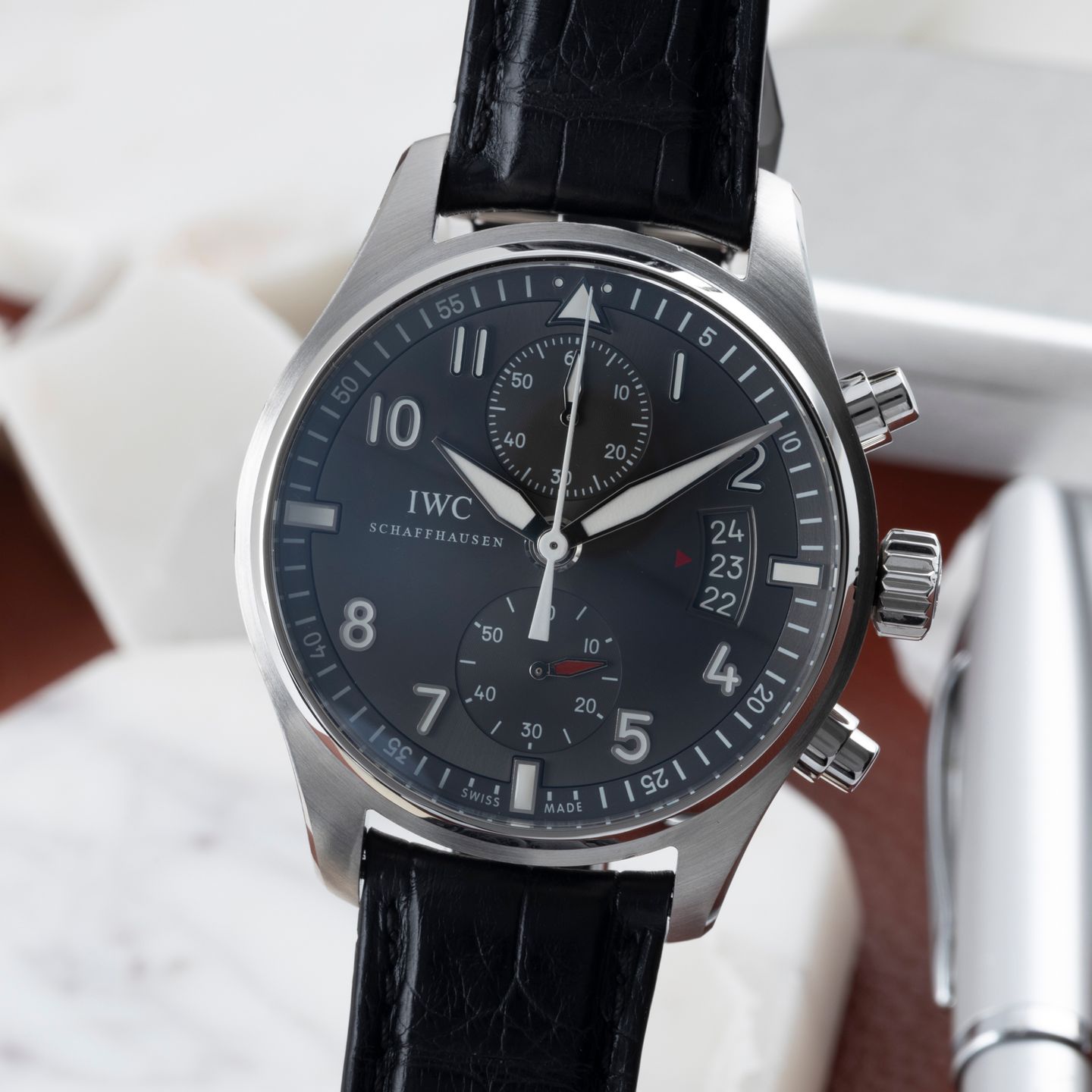 IWC Pilot Spitfire Chronograph IW387802 (Onbekend (willekeurig serienummer)) - Grijs wijzerplaat 43mm Staal (3/8)