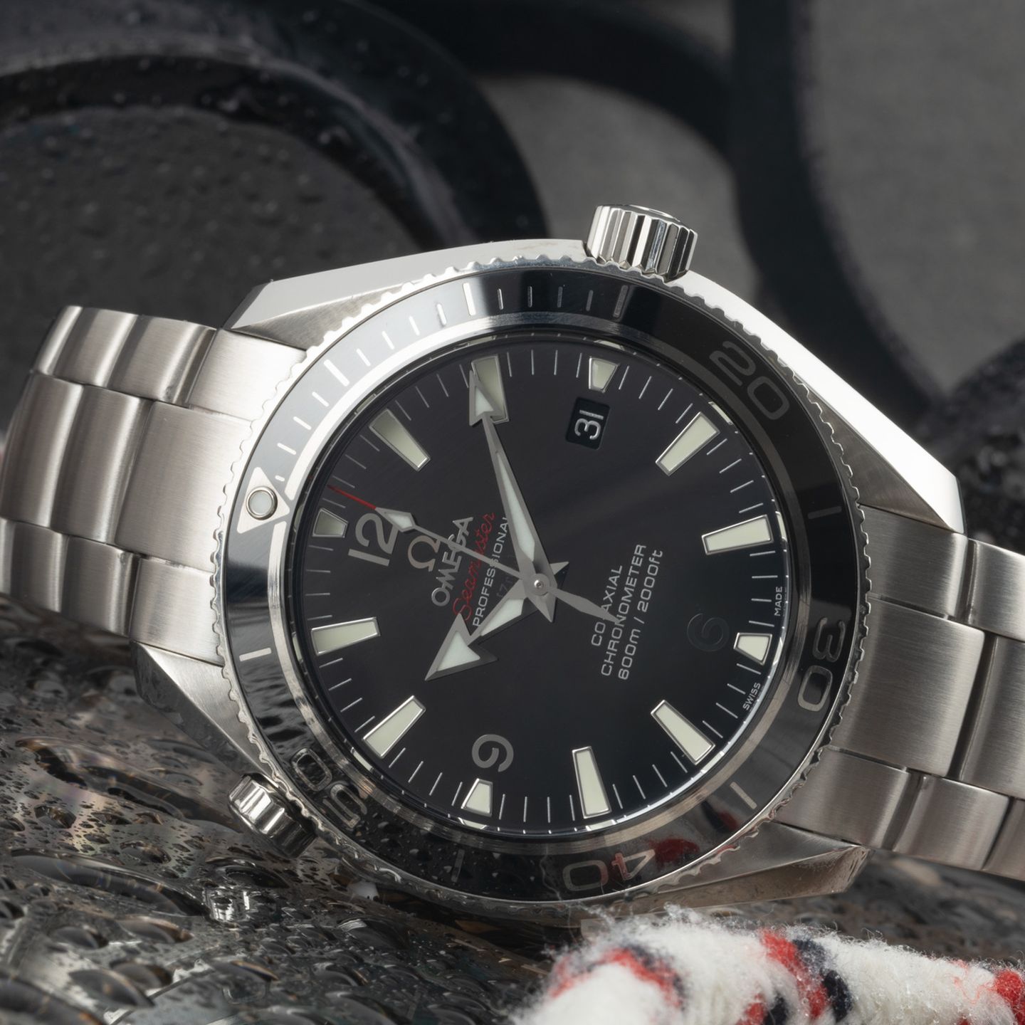 Omega Seamaster Planet Ocean 222.30.42.20.01.001 - (2/8)