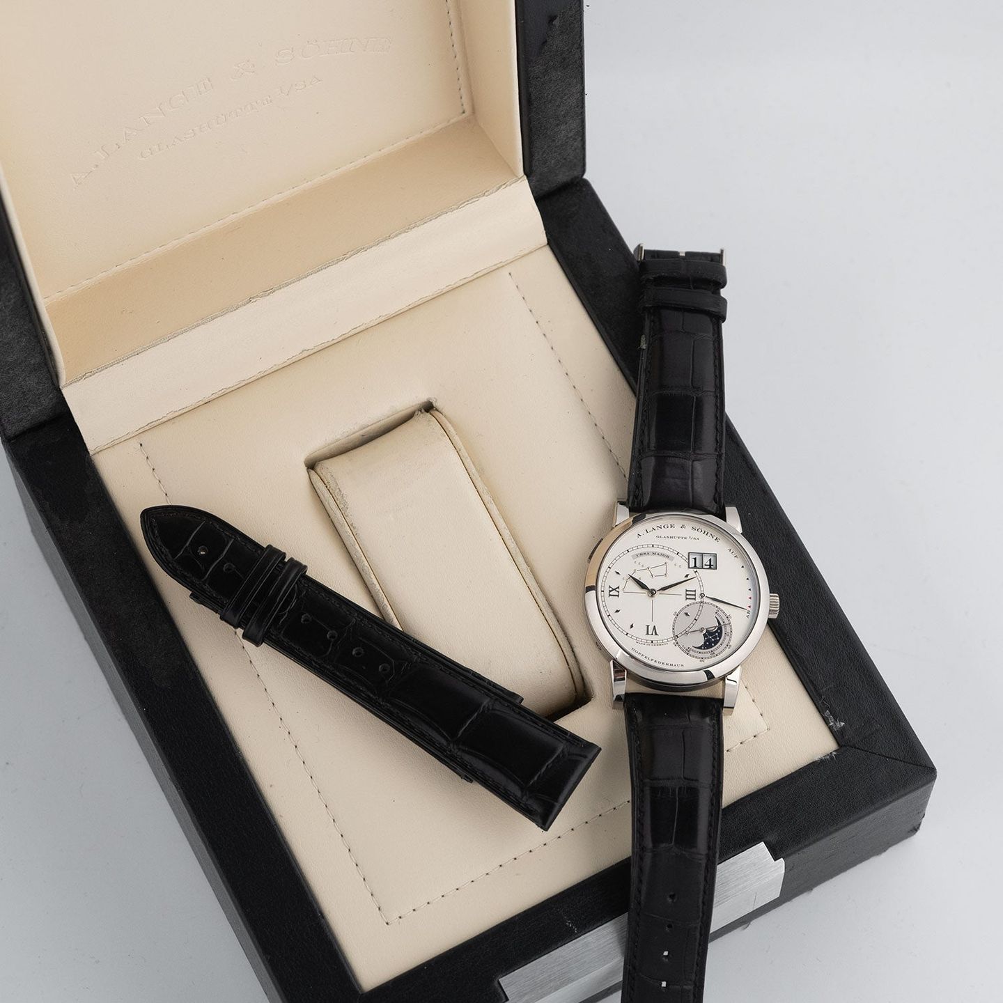 A. Lange & Söhne Lange 1 119.026 - (8/8)
