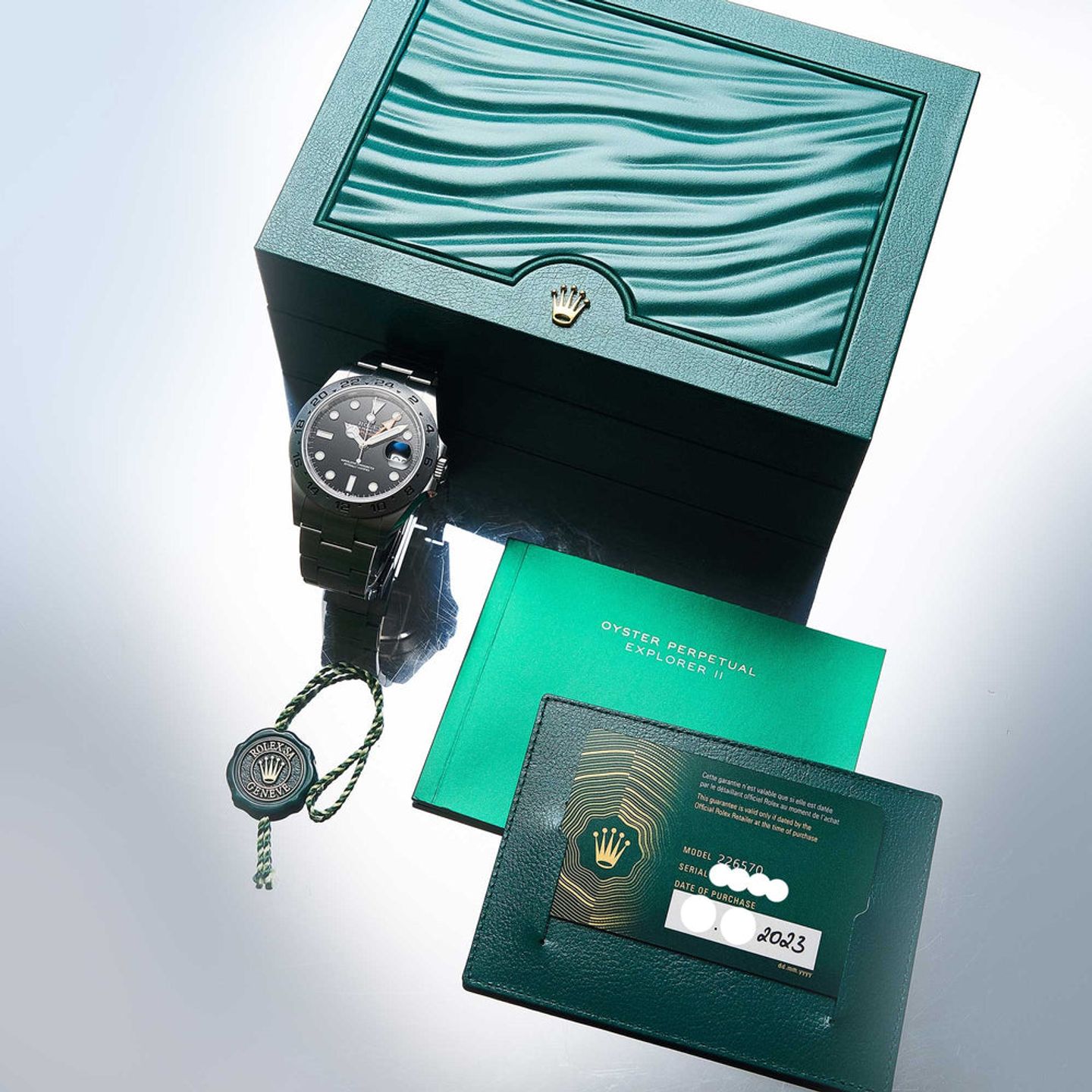 Rolex Explorer II 226570 (2023) - Black dial 42 mm Steel case (6/6)