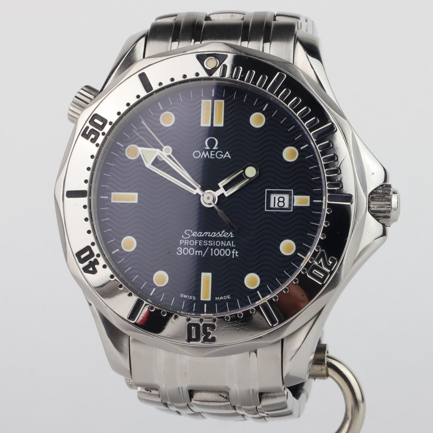 Omega Seamaster 2542.80 (1995) - 41 mm Steel case (1/8)