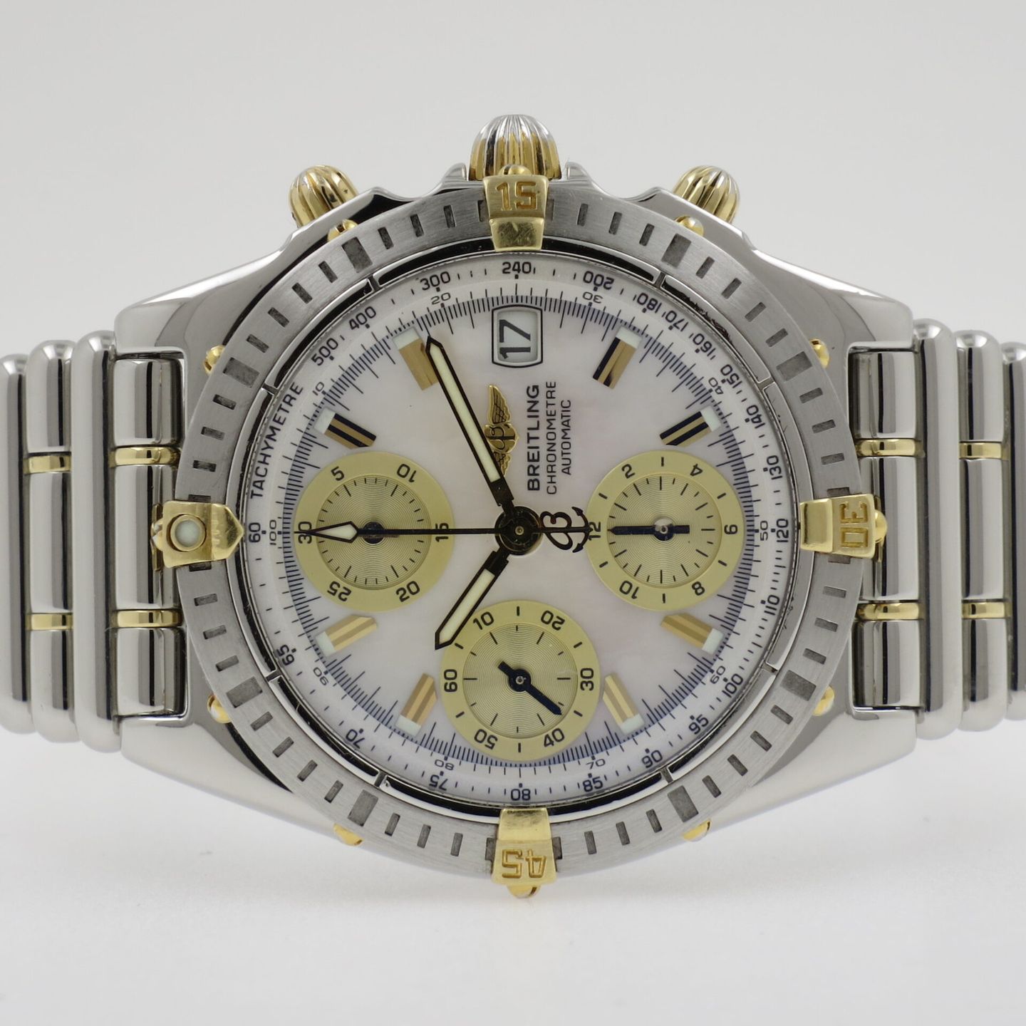 Breitling Chronomat B13352 (2001) - Pearl dial 39 mm Gold/Steel case (2/4)