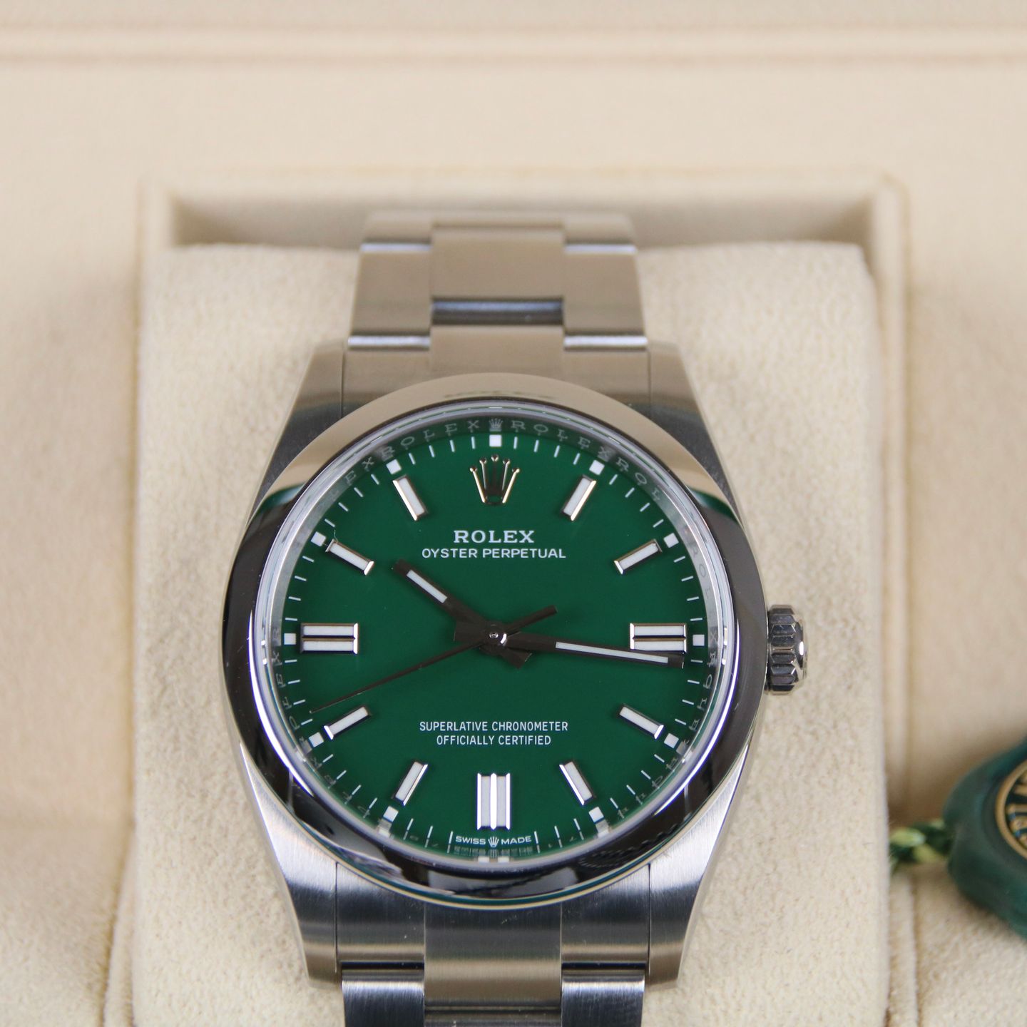 Rolex Oyster Perpetual 36 126000 (2023) - Groen wijzerplaat 36mm Staal (2/6)