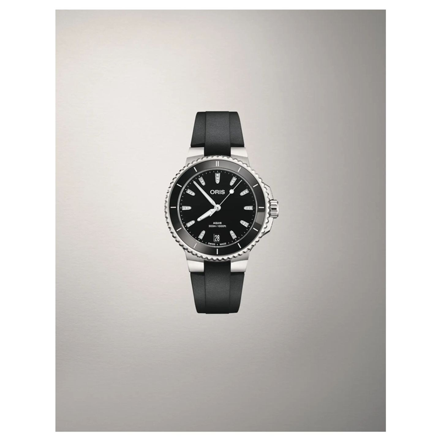 Oris Aquis Date 01 733 7792 4194-07 4 19 64FC (2025) - Zwart wijzerplaat 37mm Staal (1/1)