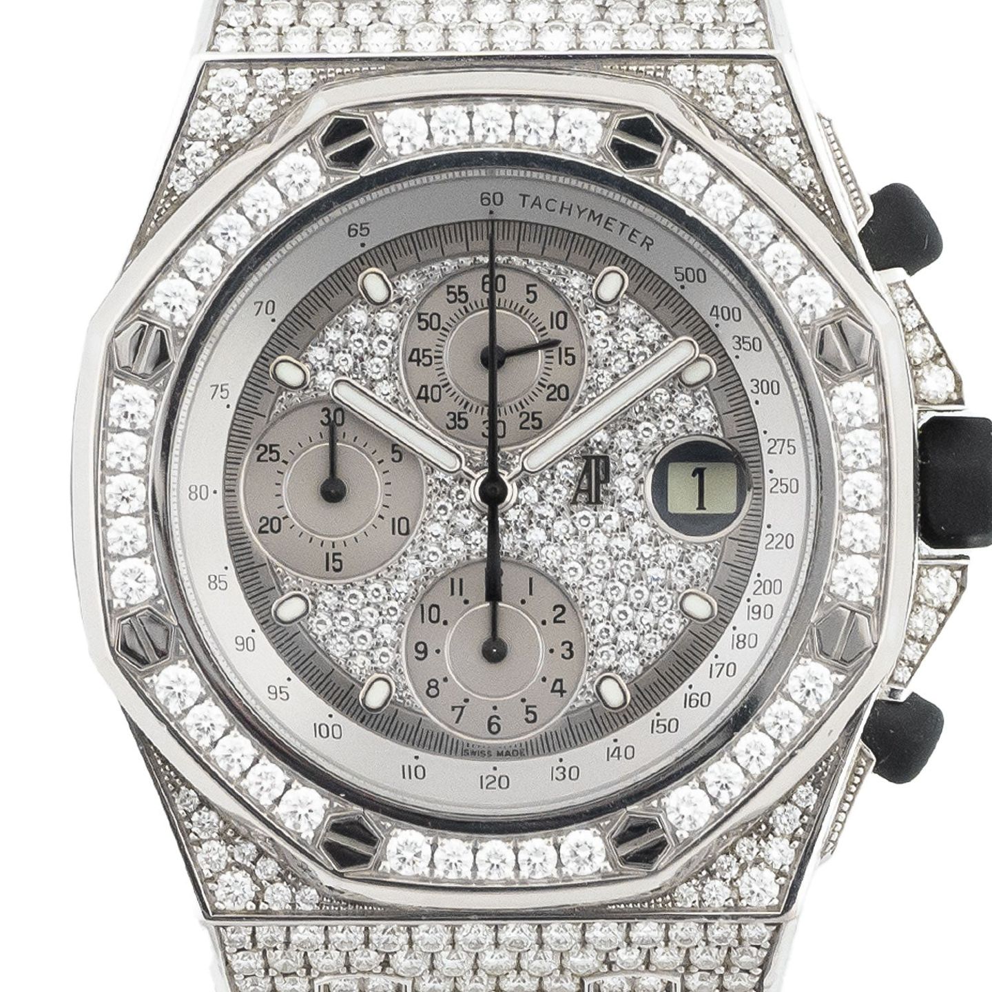 Audemars Piguet Royal Oak Offshore 26067BC.ZZ.D002CR.01 (2013) - Diamond dial 42 mm White Gold case (2/7)