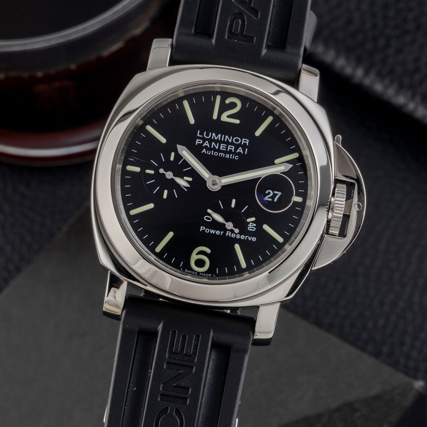 Panerai Luminor Power Reserve PAM00090 (2003) - Black dial 44 mm Steel case (3/8)