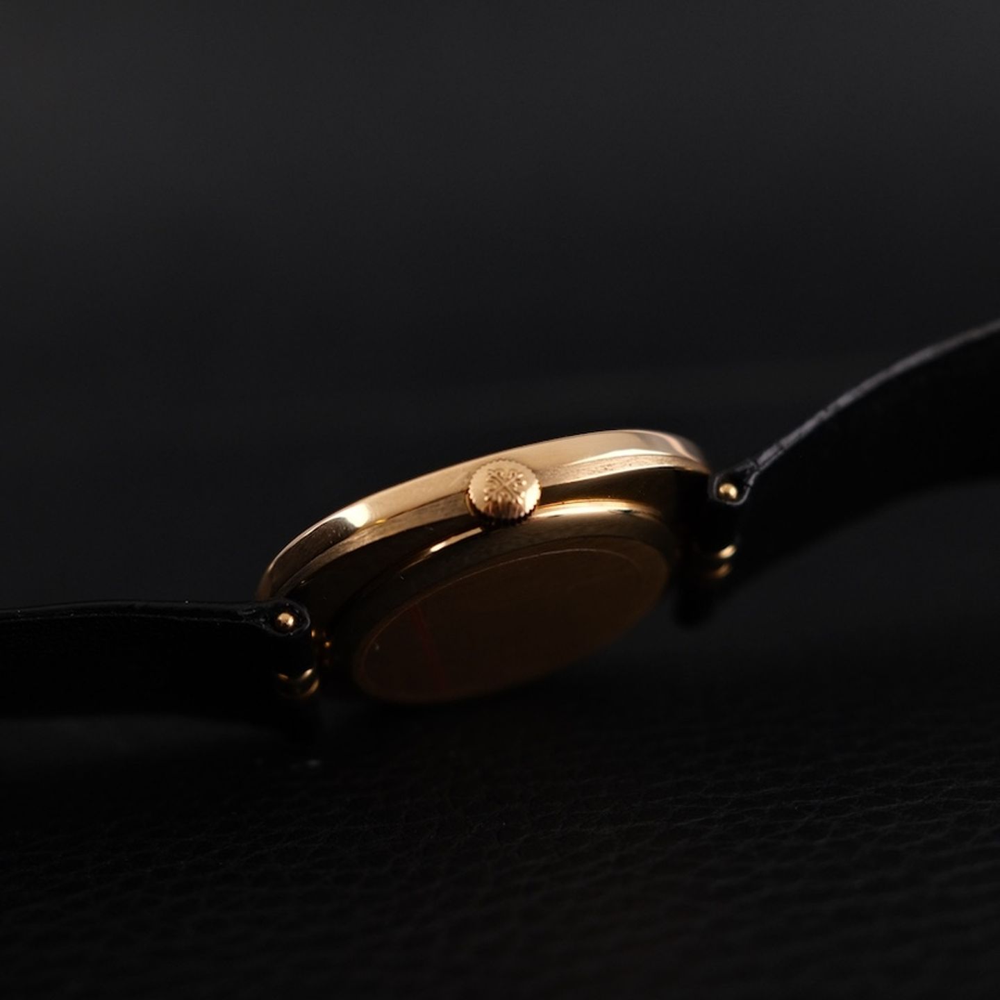 Patek Philippe Golden Ellipse 3948 (Unknown (random serial)) - White dial 28 mm Yellow Gold case (7/8)