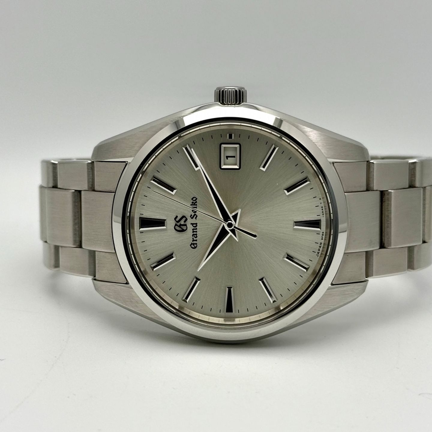 Grand Seiko Heritage Collection SBGP009G (2022) - Zilver wijzerplaat 40mm Staal (2/10)