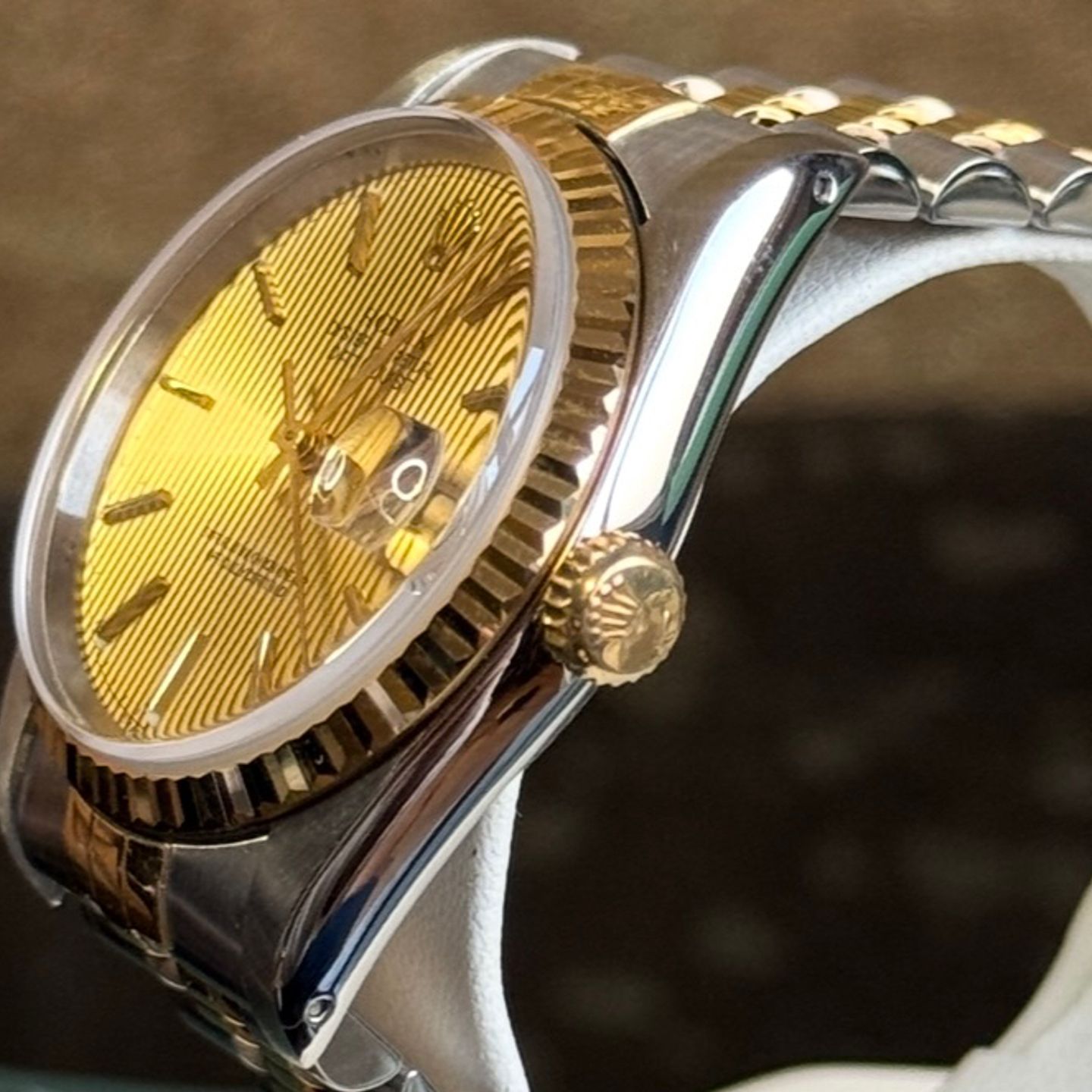 Rolex Datejust 36 16233 (1988) - Champagne dial 36 mm Gold/Steel case (8/8)