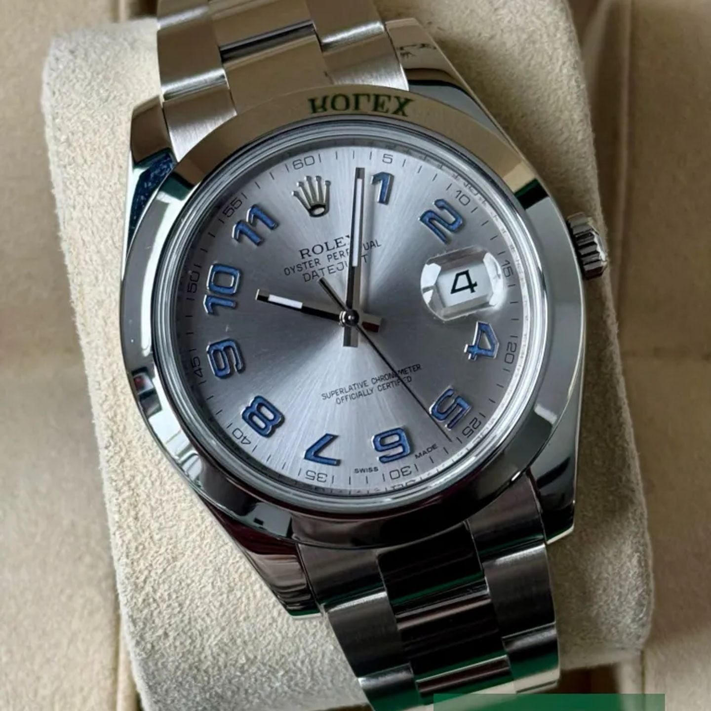 Rolex Datejust II 116300 - (1/7)