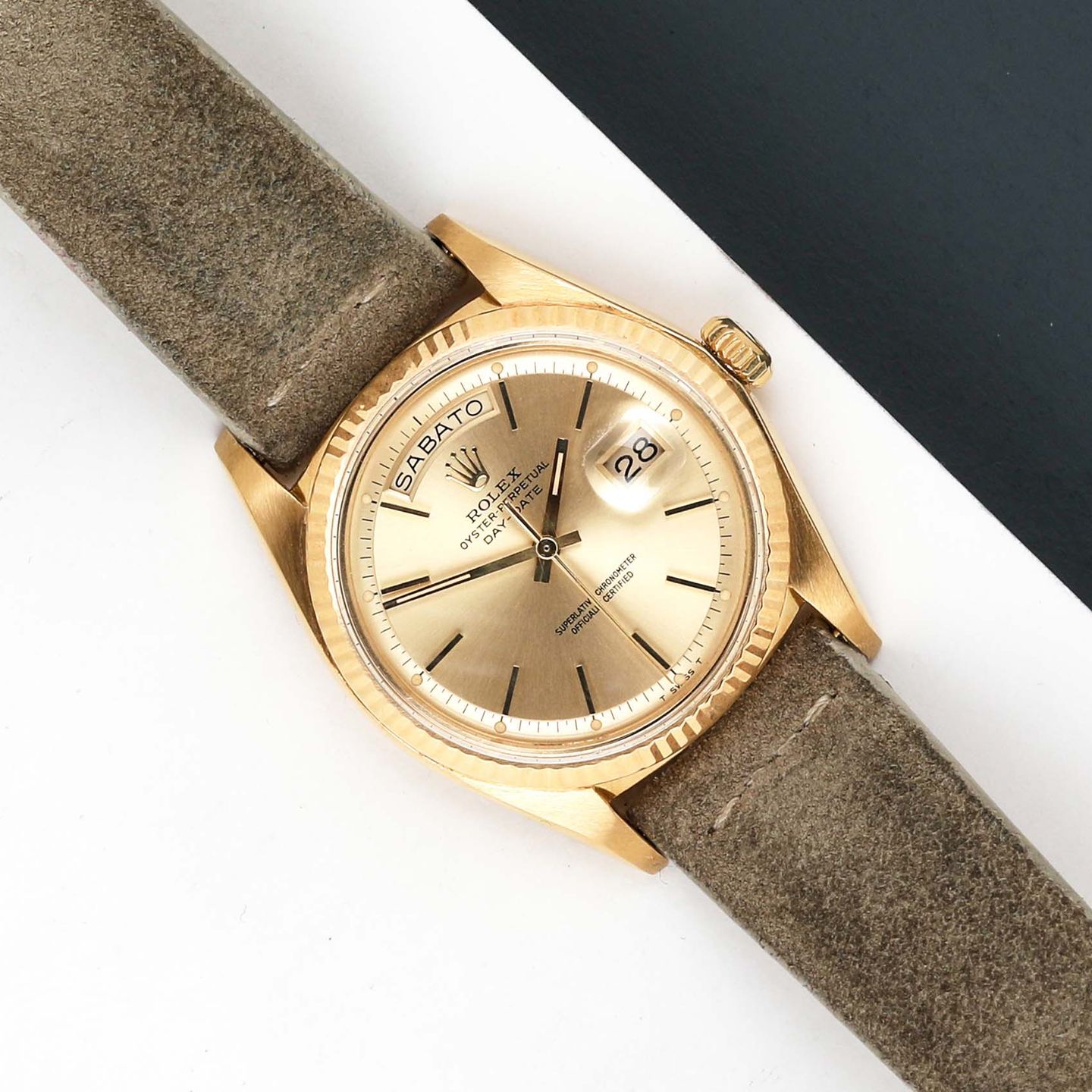 Rolex Day-Date 1803 (1976) - Gold dial 36 mm Yellow Gold case (1/8)