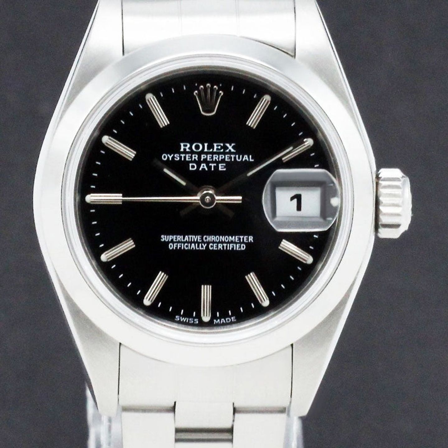 Rolex Oyster Perpetual Lady Date 79160 (2000) - Zwart wijzerplaat 26mm Staal (1/7)