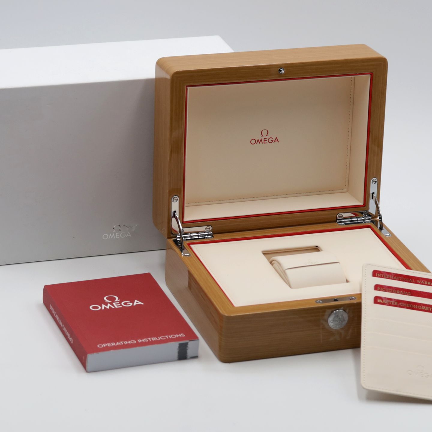 Omega Seamaster Railmaster 220.10.40.20.01.001 - (8/8)