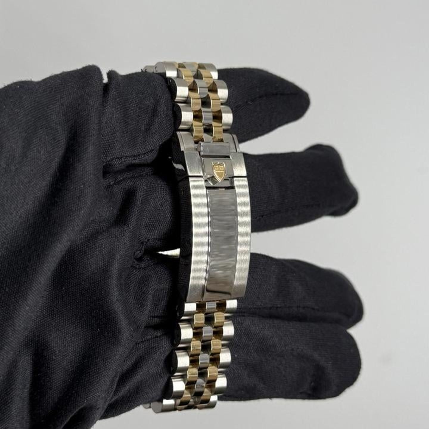 Tudor Black Bay 79603 - (6/10)