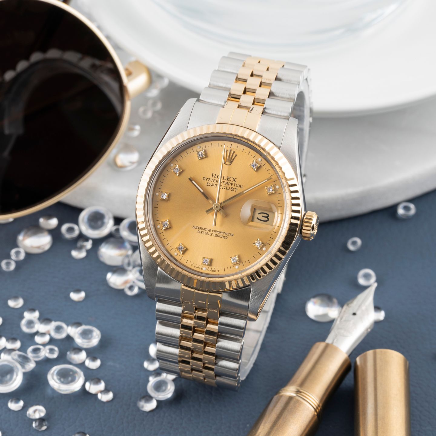 Rolex Datejust 36 16013 (1987) - Champagne wijzerplaat 36mm Goud/Staal (1/8)