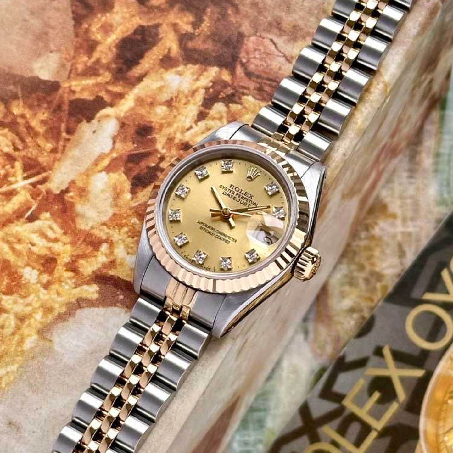 Rolex Lady-Datejust 69173G (1988) - Gold dial 26 mm Gold/Steel case (3/8)