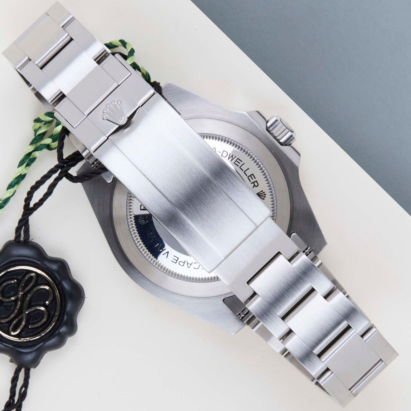 Rolex Sea-Dweller 4000 116600 - (6/8)