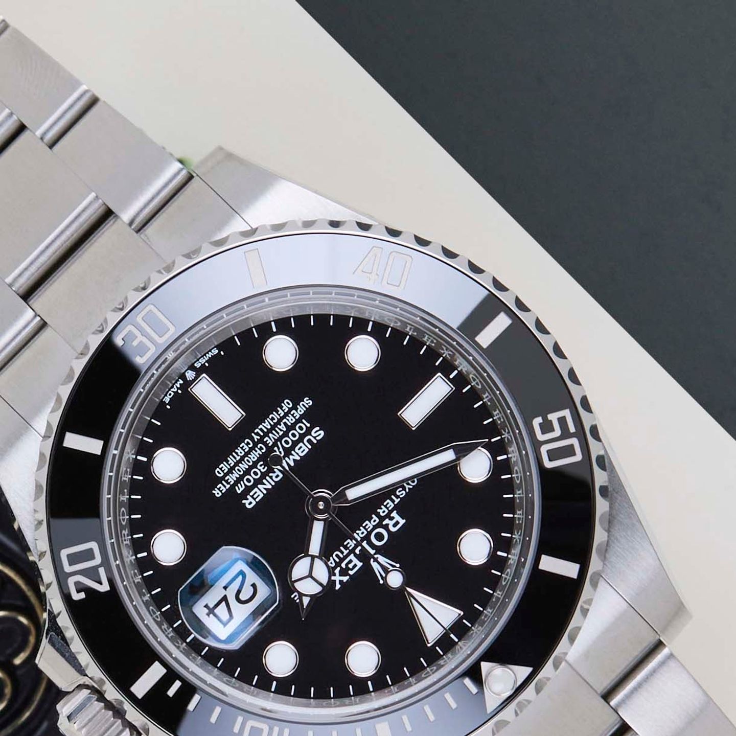 Rolex Submariner Date 126610LN - (4/8)