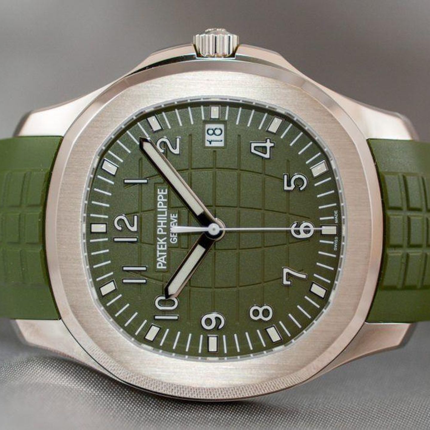Patek Philippe Aquanaut 5168G-010 - (16/16)