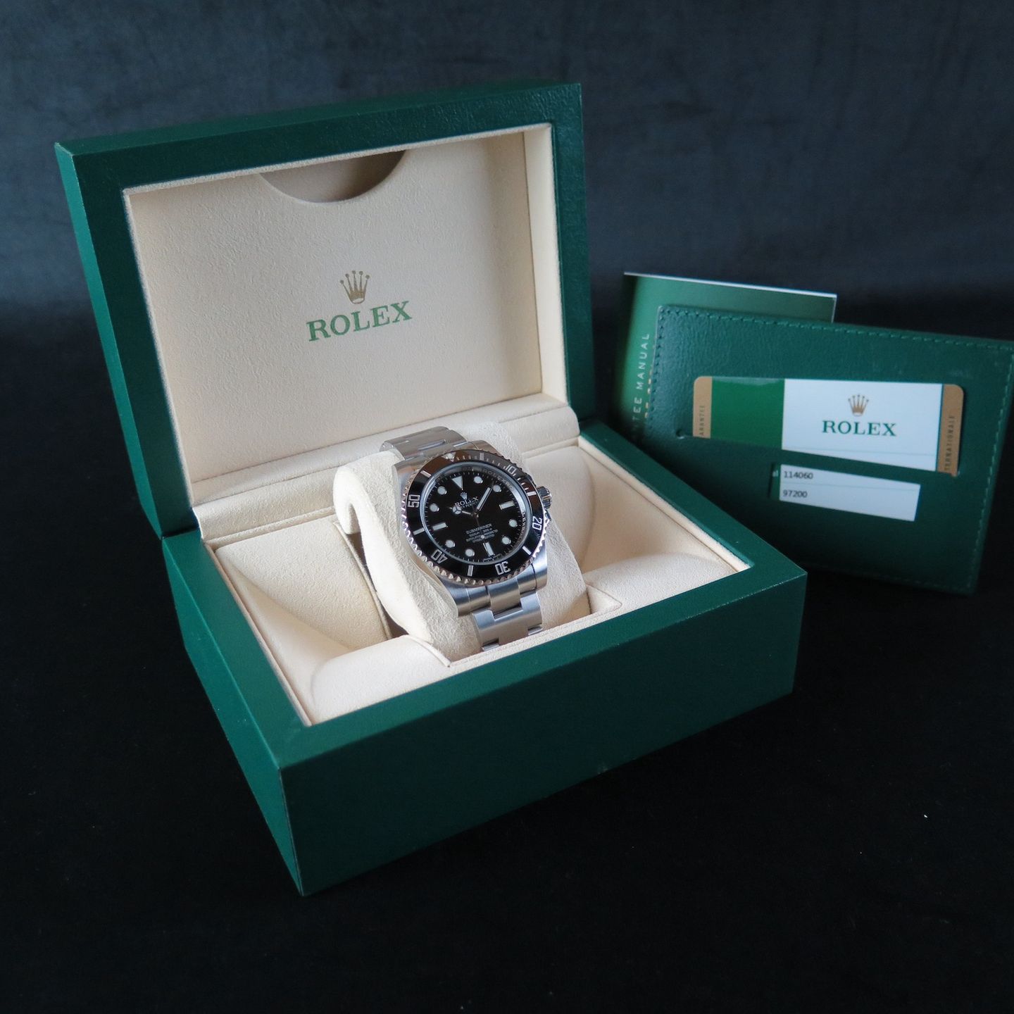 Rolex Submariner No Date 114060 (2017) - Black dial 40 mm Steel case (8/8)